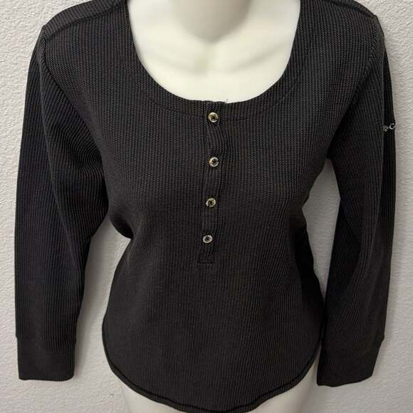 Columbia Women's Black Waffle Knit Long Sleeve Henley Top - Picture 5 of 5